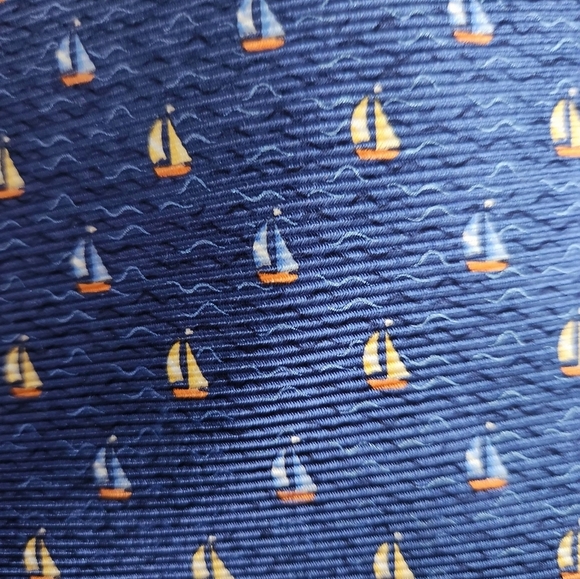 Tommy Hilfiger Mens Dress Tie Bundle Sail Boat Pineapple Palm Beach 100% Silk - Picture 3 of 7